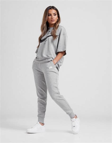 nike jogginganzug damen grau|nike joggingsanzüge damen.